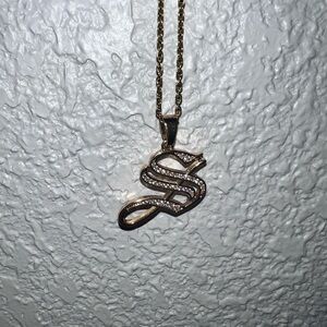 💎Old English Initial S Necklace💎